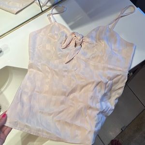 Lulus brand new top